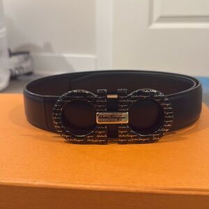 Salvatore Ferragamo  Men Reversible and adjustable Gancini belt